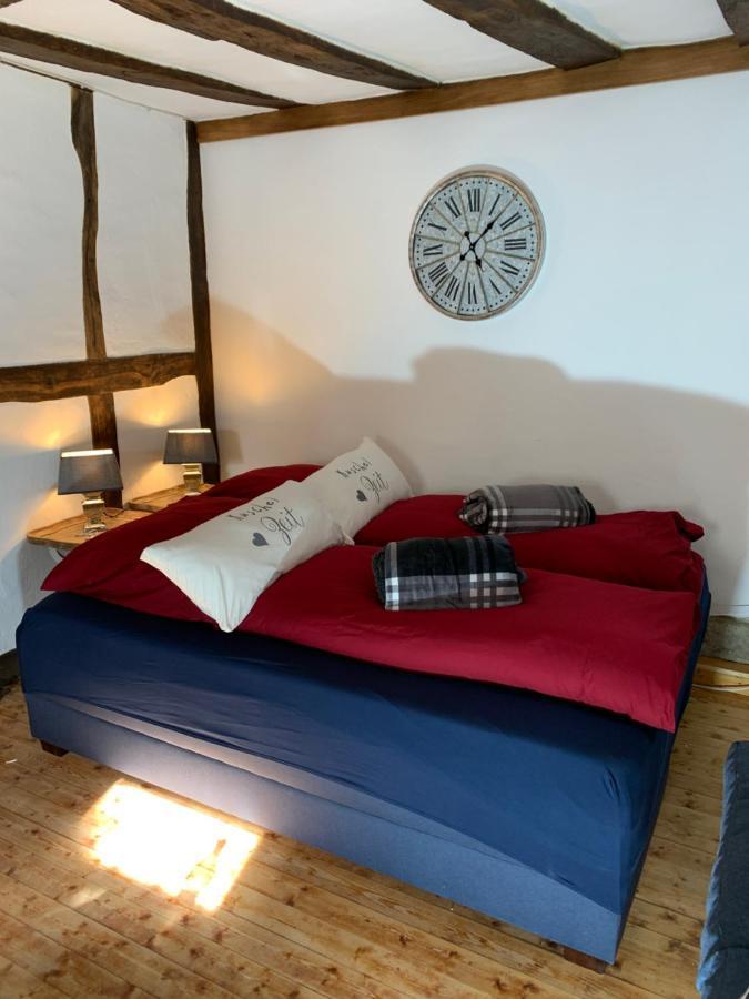 Ferienhaus Eifelstuben Mit Charme - Bauernstube Vulkaneifel - Naehe See Und Burgruine Ulmen المظهر الخارجي الصورة